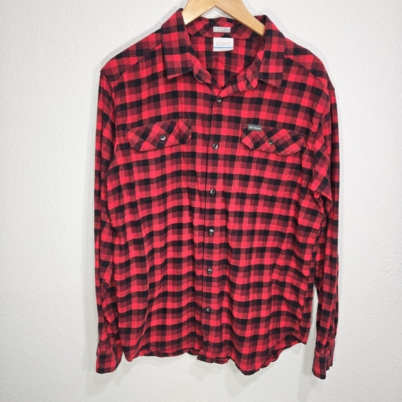 Columbia Large Omni-Wick Regular Fit Men's Red Black Plaid Button Collated Shirt - Picture 1 of 5